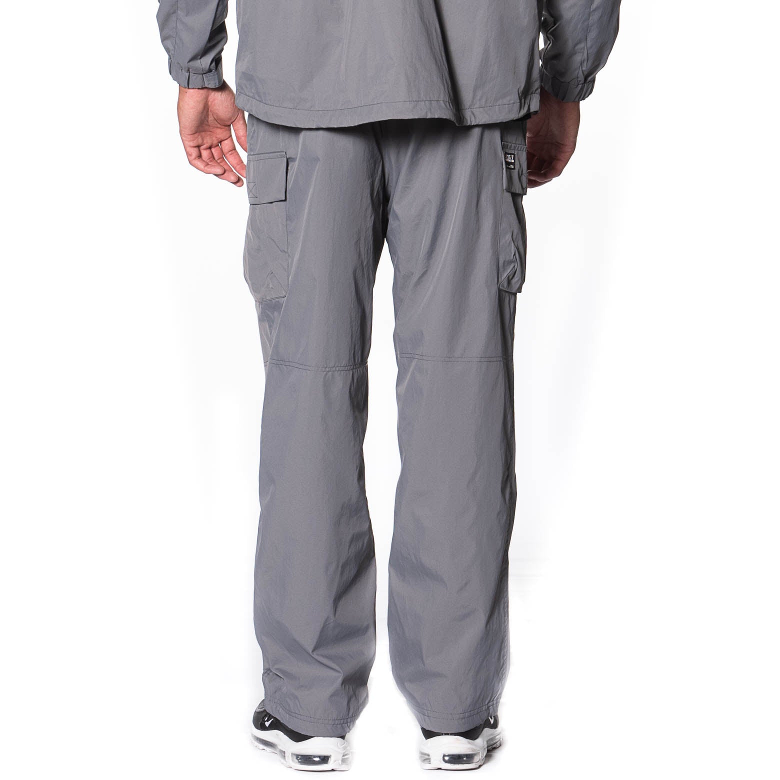Highsnobiety – Water-Resistant Ripstop Cargo Pants Khaki | Highsnobiety Shop